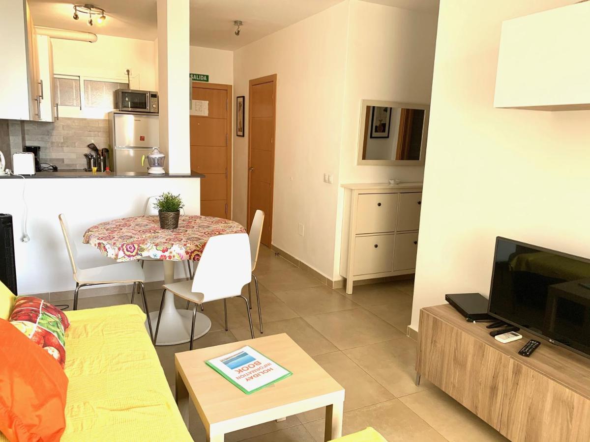 Neptuno Beachfront Apartments Marbella Esterno foto