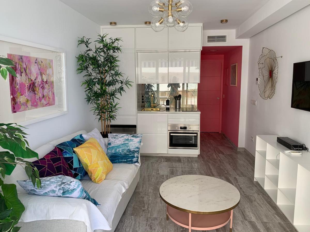 Neptuno Beachfront Apartments Marbella Esterno foto